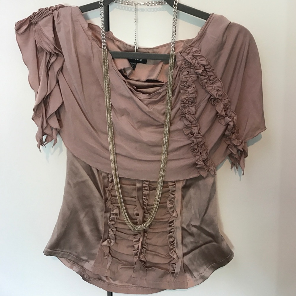 bebe Mauve Ruffled Top